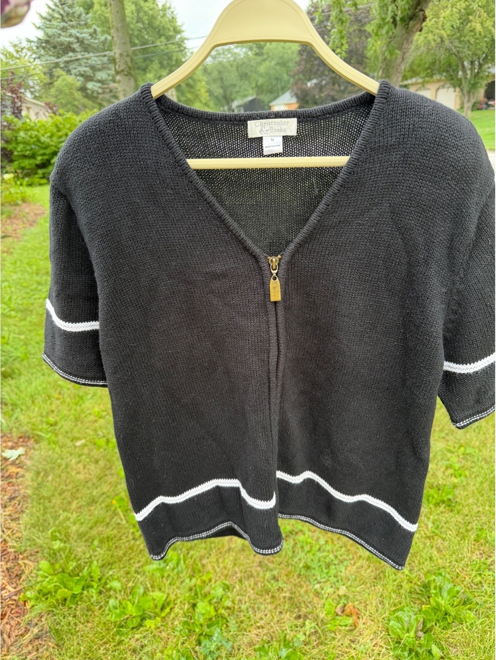 Women’s vintage cottagecore cozy Cabincore zip up black and white knit sweater M